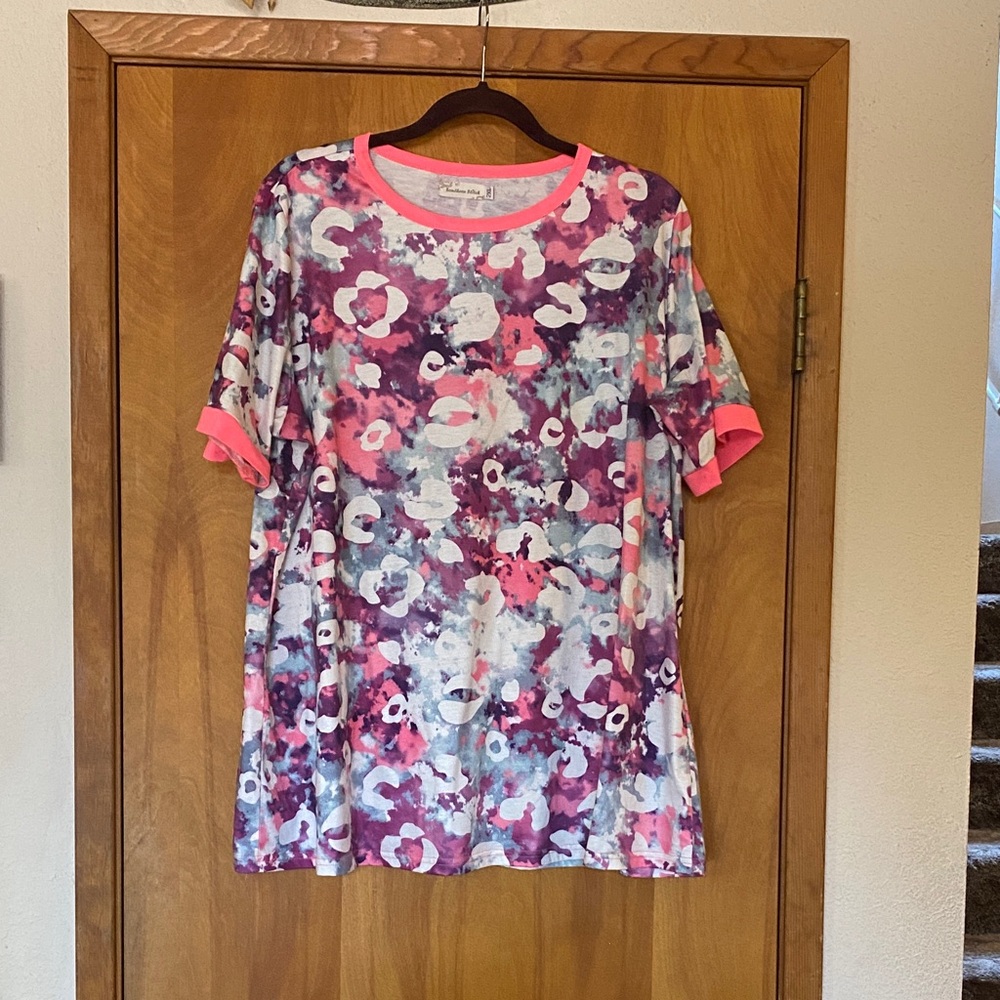 Vibrant Floral Short Sleeve Top